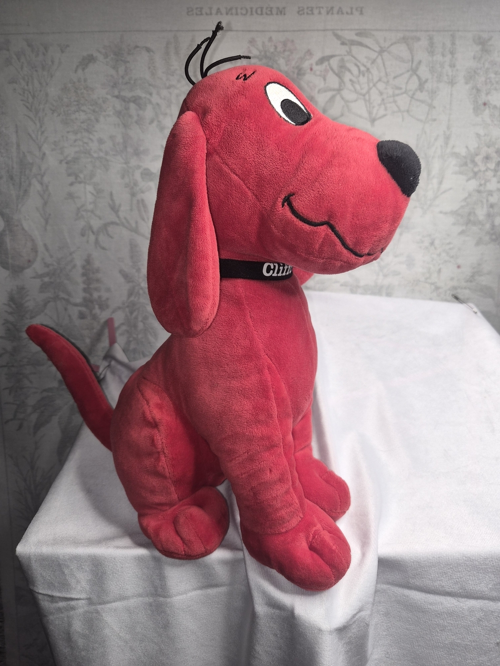 Large Clifford the Big Red Dog Plush Stuffed Animal 22" Scholastic Soft Toy Red